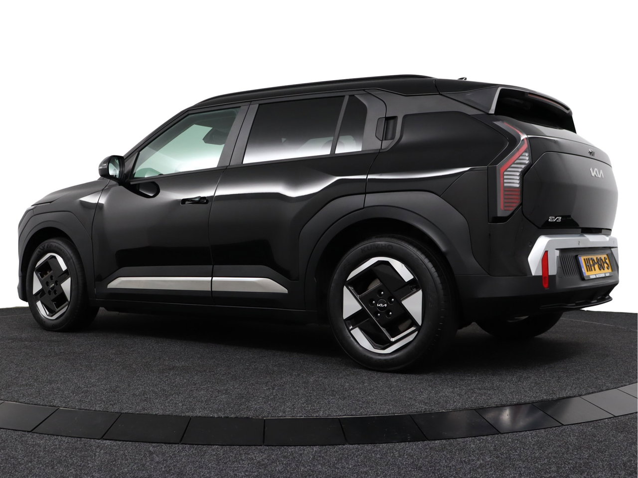 Kia EV3