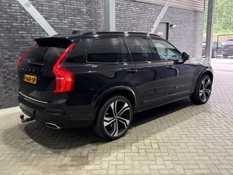 Volvo XC90 T8 Recharge R-Design | Luchtvering | Harman/Kardon | Stoelventilatie | Trekhaak | 22 inch