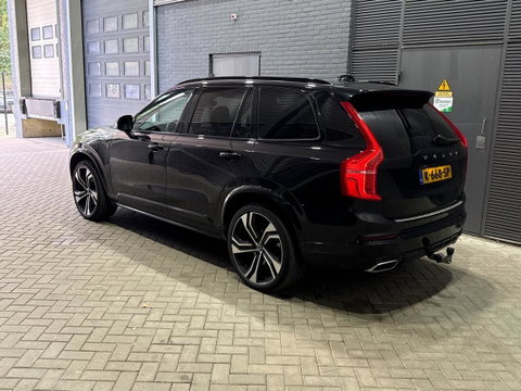 Volvo XC90 T8 Recharge R-Design | Luchtvering | Harman/Kardon | Stoelventilatie | Trekhaak | 22 inch