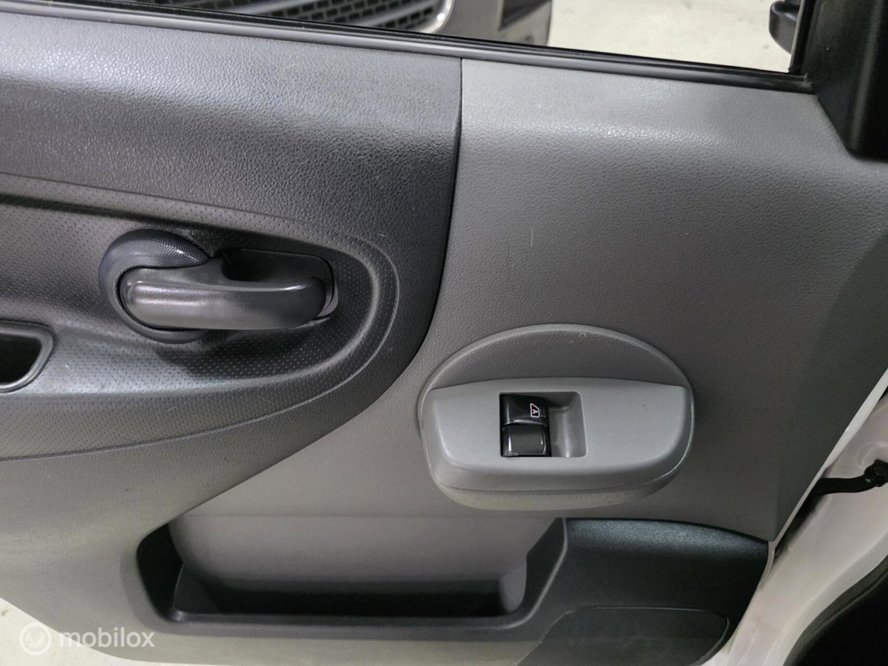 Nissan NV200