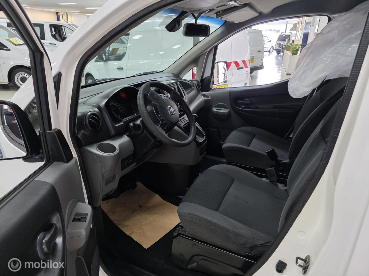 Nissan NV200