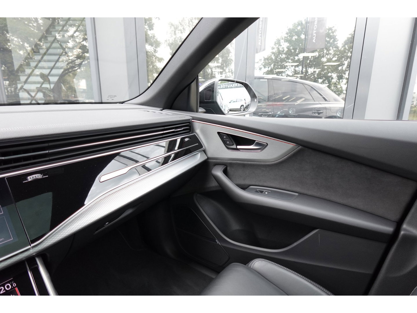 Audi Q8 55 TFSI e quattro Pro Line PANO 360 CAM MAXTON VOL