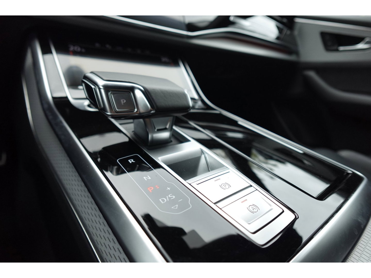 Audi Q8 55 TFSI e quattro Pro Line PANO 360 CAM MAXTON VOL