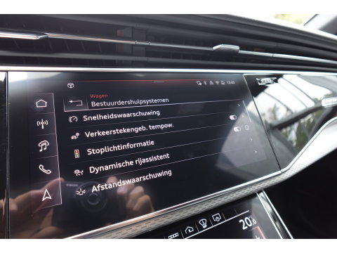 Audi Q8 55 TFSI e quattro Pro Line PANO 360 CAM MAXTON VOL