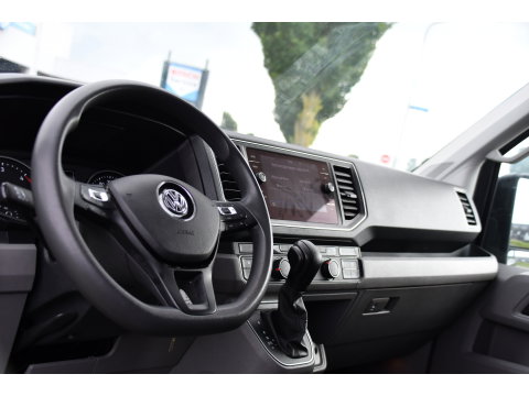 Volkswagen Crafter 35 2.0 TDI L3H3 PB Edition MARGE! Adaptieve Cruise, Camera, Carplay, 2 x Schuifdeur, Multimedia, LED, 177pk, Automaat, Stoelverwarming, Trekhaak, Uniek!