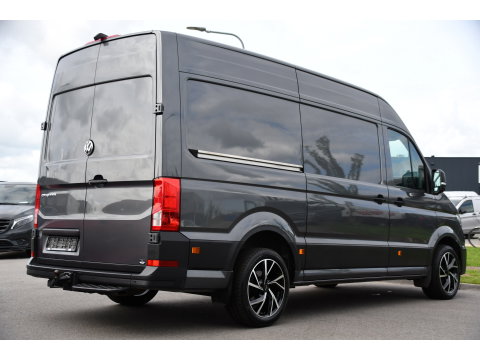 Volkswagen Crafter 35 2.0 TDI L3H3 PB Edition MARGE! Adaptieve Cruise, Camera, Carplay, 2 x Schuifdeur, Multimedia, LED, 177pk, Automaat, Stoelverwarming, Trekhaak, Uniek!