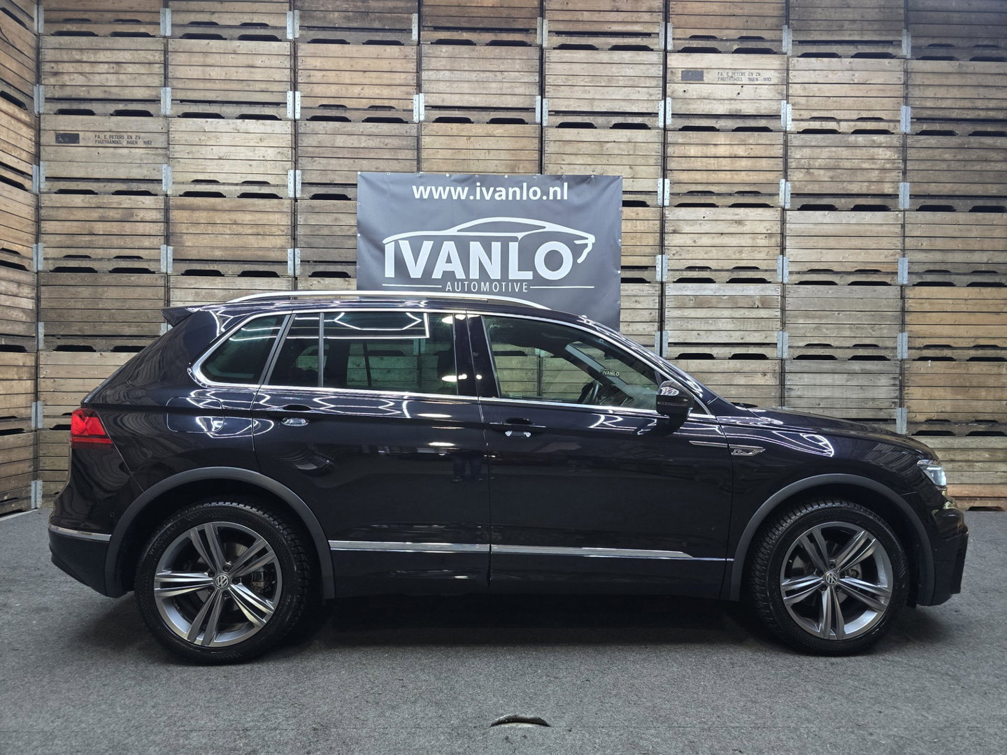 Volkswagen Tiguan 1.4 TSI 4Motion Highline Business R Pano Camera VCP Carplay 19"LM