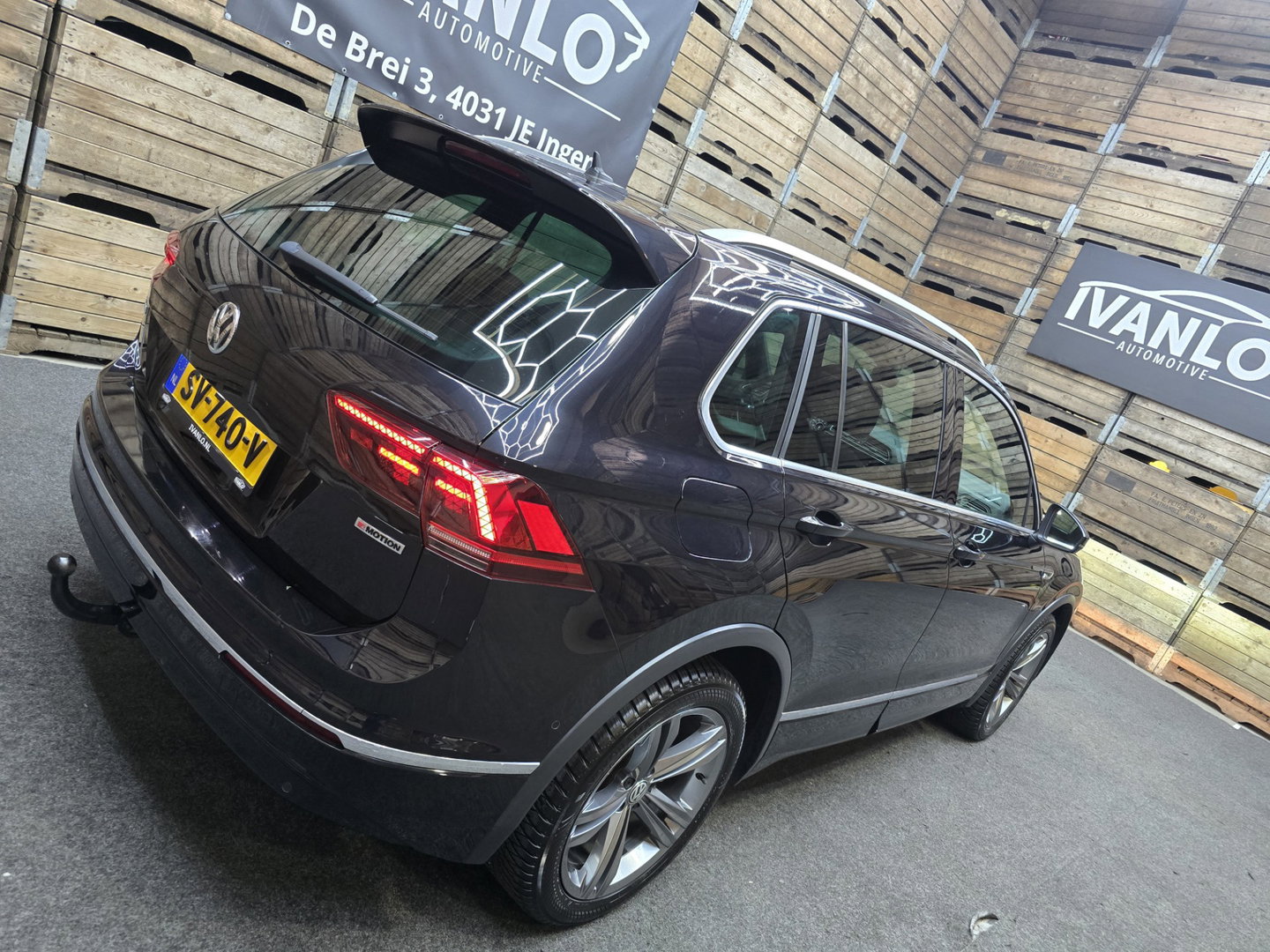 Volkswagen Tiguan 1.4 TSI 4Motion Highline Business R Pano Camera VCP Carplay 19"LM