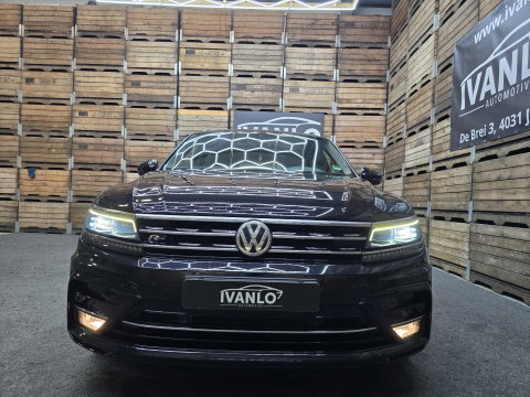 Volkswagen Tiguan 1.4 TSI 4Motion Highline Business R Pano Camera VCP Carplay 19"LM