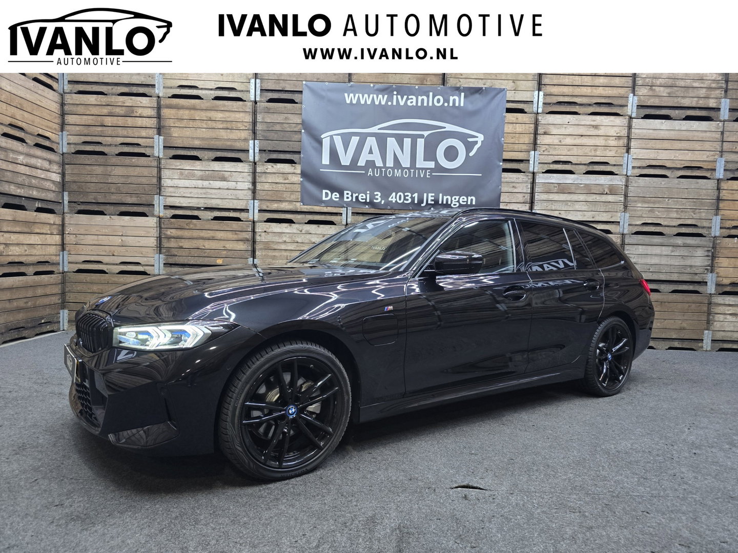 BMW 3 Serie Touring 330e xDrive M Sport Pano Leder Widescreen HUD camera Laser 19"LM