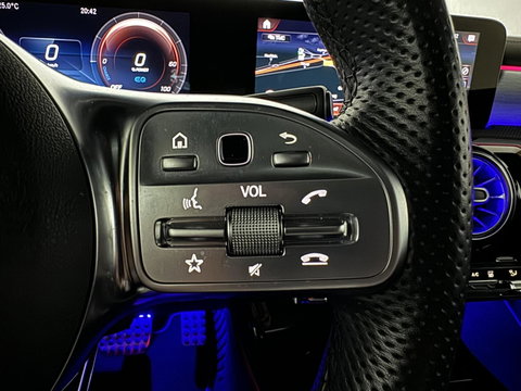 Mercedes-Benz CLA 250e AMG Edition Pano Sfeer Carplay 360º