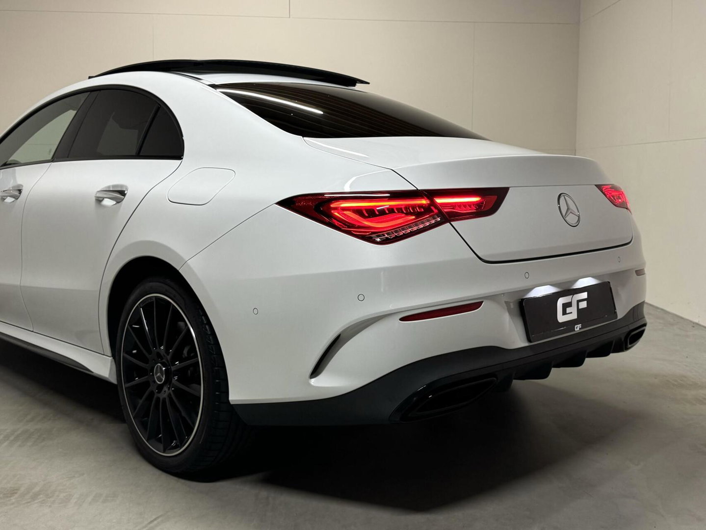 Mercedes-Benz CLA 250e AMG Edition Pano Sfeer Carplay 360º