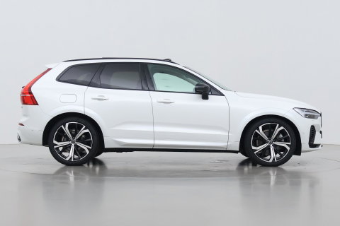 Volvo XC60 T8 Ultra Dark | Luchtvering | Bowers&Wilkins | Panoramadak | Massage | 360° Camera | Head-Up | ACC