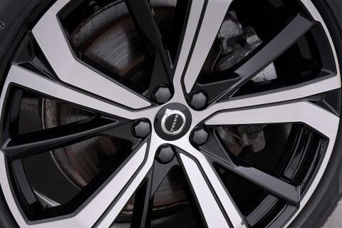 Volvo XC60 T8 Ultra Dark | Luchtvering | Bowers&Wilkins | Panoramadak | Massage | 360° Camera | Head-Up | ACC