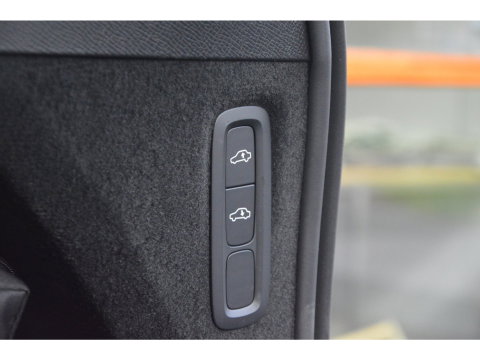 Volvo XC90 T8 Hybride AWD Ultra Dark | Luchtvering | Massage | Head-Up | Ventilatie stoelen | 360° Camera | Panoramadak |