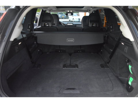 Volvo XC90 T8 Hybride AWD Ultra Dark | Luchtvering | Massage | Head-Up | Ventilatie stoelen | 360° Camera | Panoramadak |