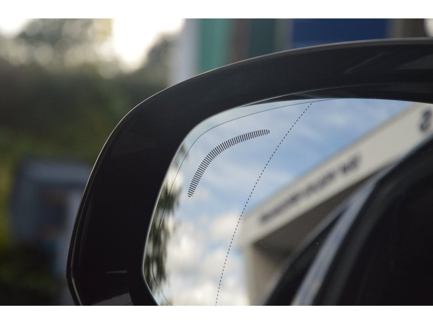 Volvo XC90 T8 Hybride AWD Ultra Dark | Luchtvering | Massage | Head-Up | Ventilatie stoelen | 360° Camera | Panoramadak |