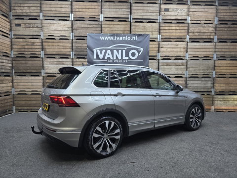 Volkswagen Tiguan 1.5 TSI Comfortline Business R Line Navi VCP Camera Trekhaak 20"LM
