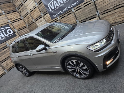 Volkswagen Tiguan 1.5 TSI Comfortline Business R Line Navi VCP Camera Trekhaak 20"LM