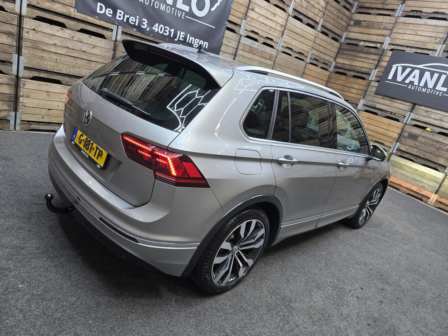 Volkswagen Tiguan 1.5 TSI Comfortline Business R Line Navi VCP Camera Trekhaak 20"LM