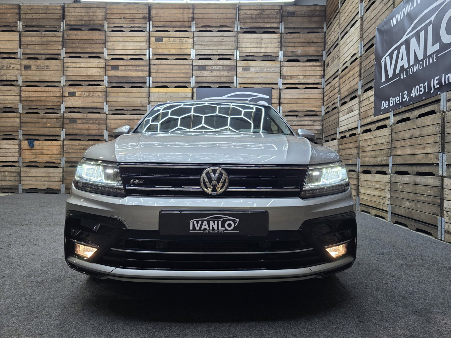 Volkswagen Tiguan 1.5 TSI Comfortline Business R Line Navi VCP Camera Trekhaak 20"LM