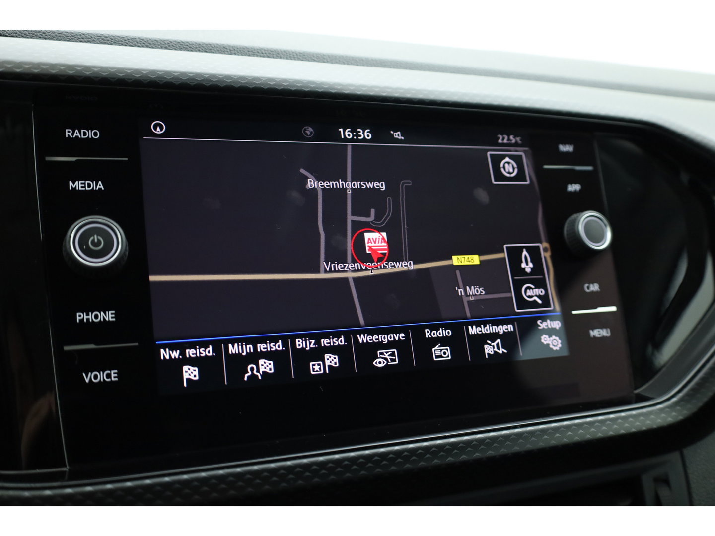 Volkswagen T-Cross 1.0 TSI Style | Rijklaar! | Apple CarPlay & Android Auto | Cruise | Navi | Stoelverw. | Dodehoekdet. | PDC V+A