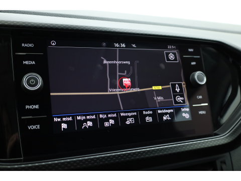 Volkswagen T-Cross 1.0 TSI Style | Rijklaar! | Apple CarPlay & Android Auto | Cruise | Navi | Stoelverw. | Dodehoekdet. | PDC V+A