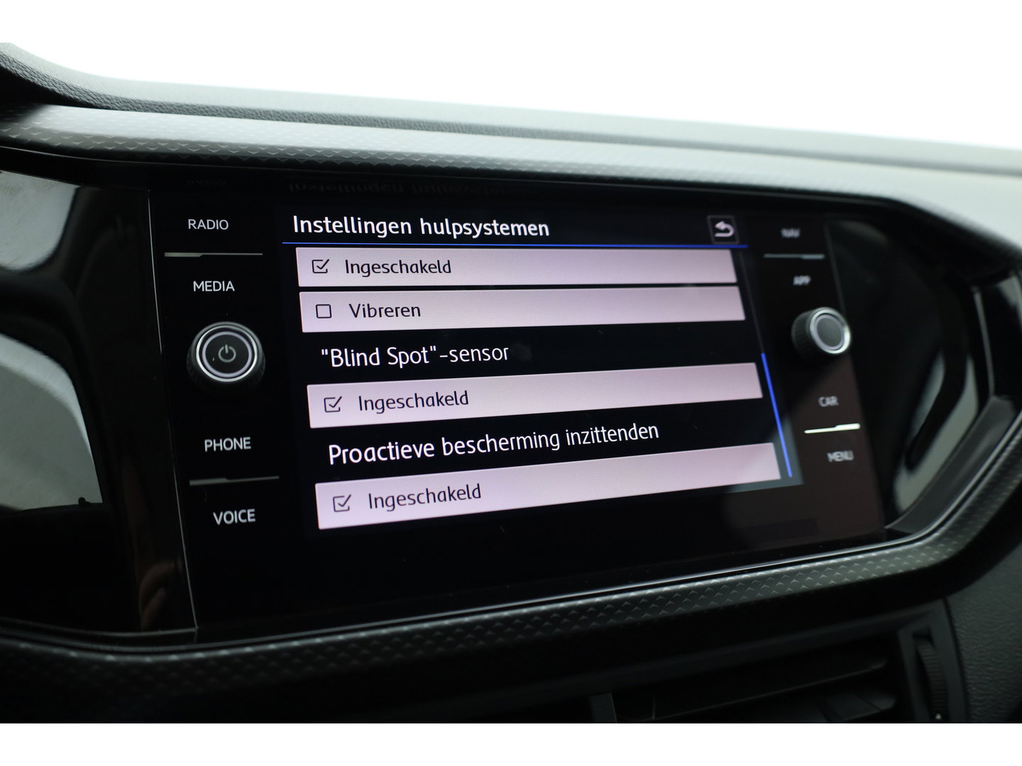 Volkswagen T-Cross 1.0 TSI Style | Rijklaar! | Apple CarPlay & Android Auto | Cruise | Navi | Stoelverw. | Dodehoekdet. | PDC V+A