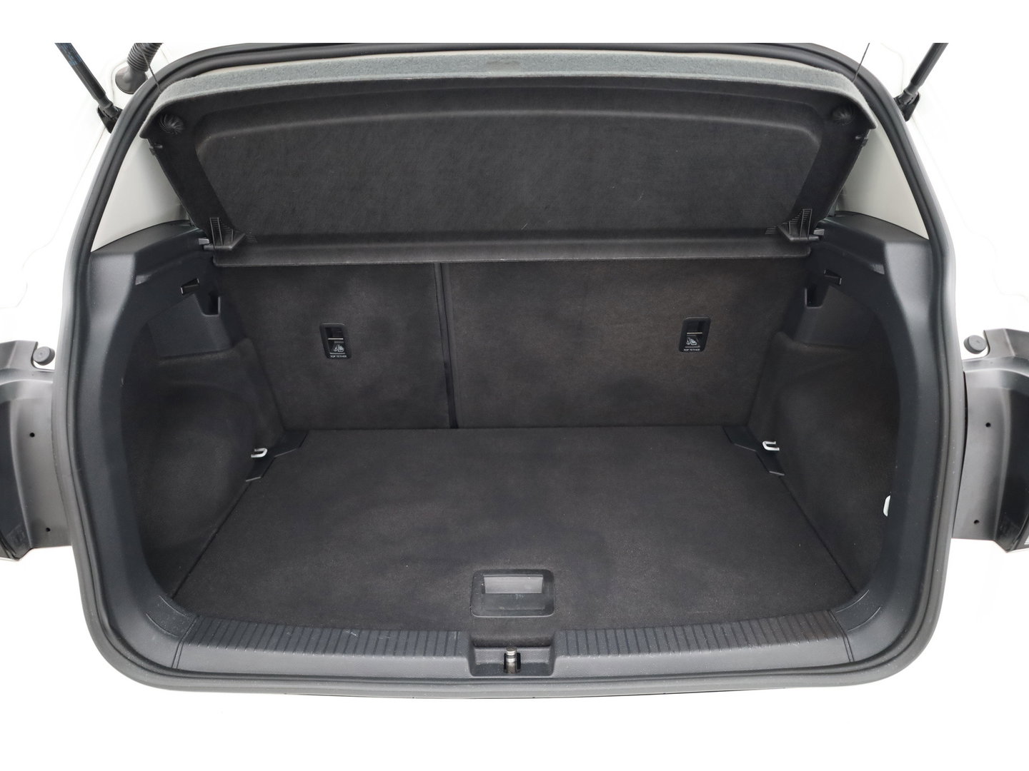 Volkswagen T-Cross 1.0 TSI Style | Rijklaar! | Apple CarPlay & Android Auto | Cruise | Navi | Stoelverw. | Dodehoekdet. | PDC V+A