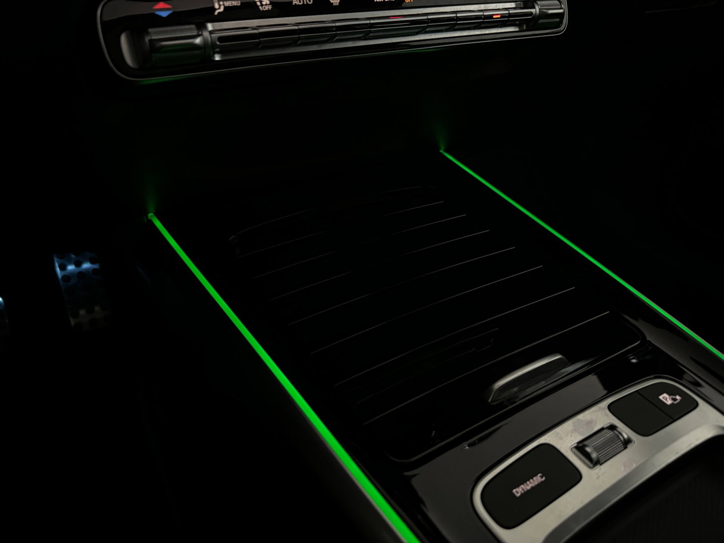Mercedes-Benz GLB 180 Star Edition AMG Line Plus Pano|Sfeer|Blindspot|360 Camera