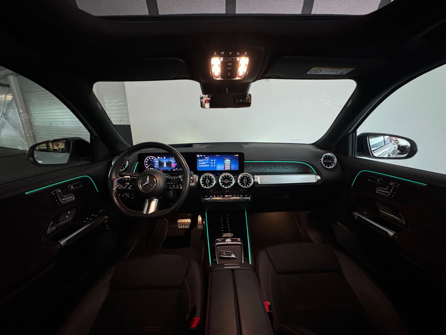 Mercedes-Benz GLB 180 Star Edition AMG Line Plus Pano|Sfeer|Blindspot|360 Camera