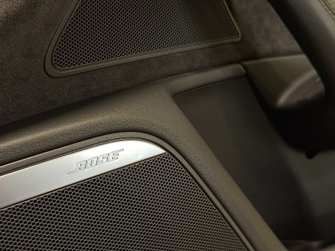 Audi RS6 4.0 TFSI Quattro Performance Pro Line Plus | 605 PK! | Keramische Remmen | Panoramadak | Leder | Apple Carplay | Android Auto | Adaptieve Cruise Control | Dodehoek Sensor | Lane Assist | Bose | 360° Graden Camera |