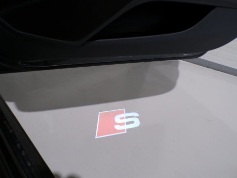 Audi TT 1.8 TFSI S-Line "Automaat" 2x S line Apple-Carplay Stoelverwarming Xenon-LED Keyless Parkeersensoren 1-jaar garantie