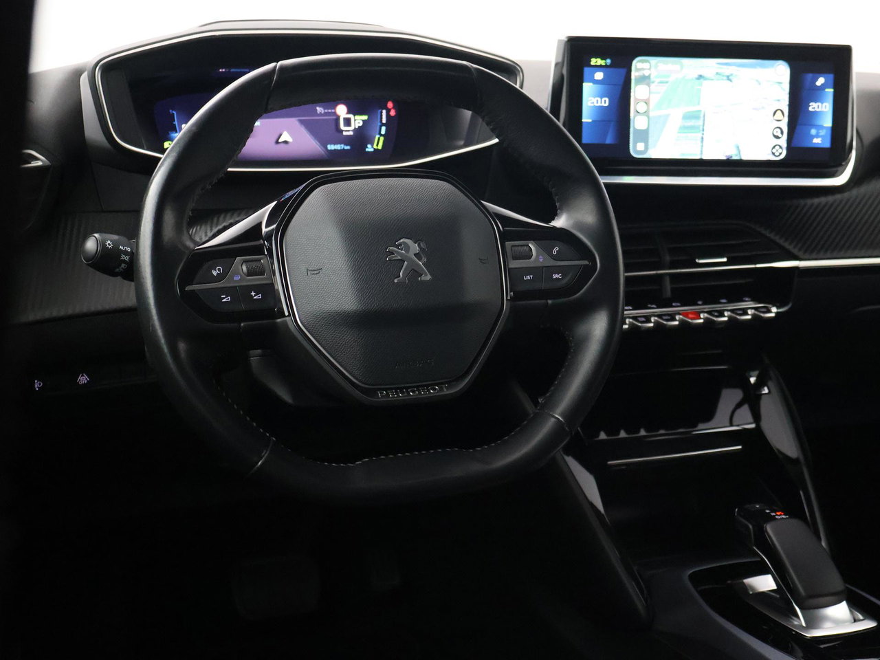 Peugeot e-2008