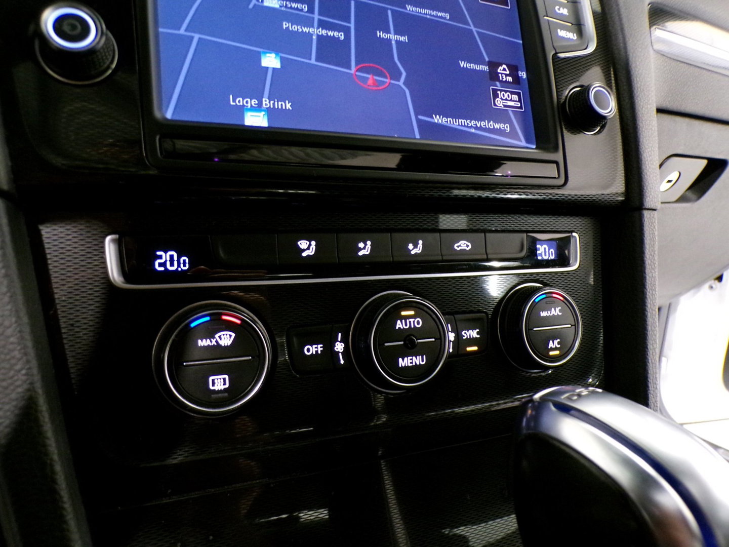 Volkswagen Golf 1.4 TSI GTE "Origineel NL!" Pano Adaptive-cruise Trekhaak Apple-Carplay Android-Auto Camera FULL-LED Garantie
