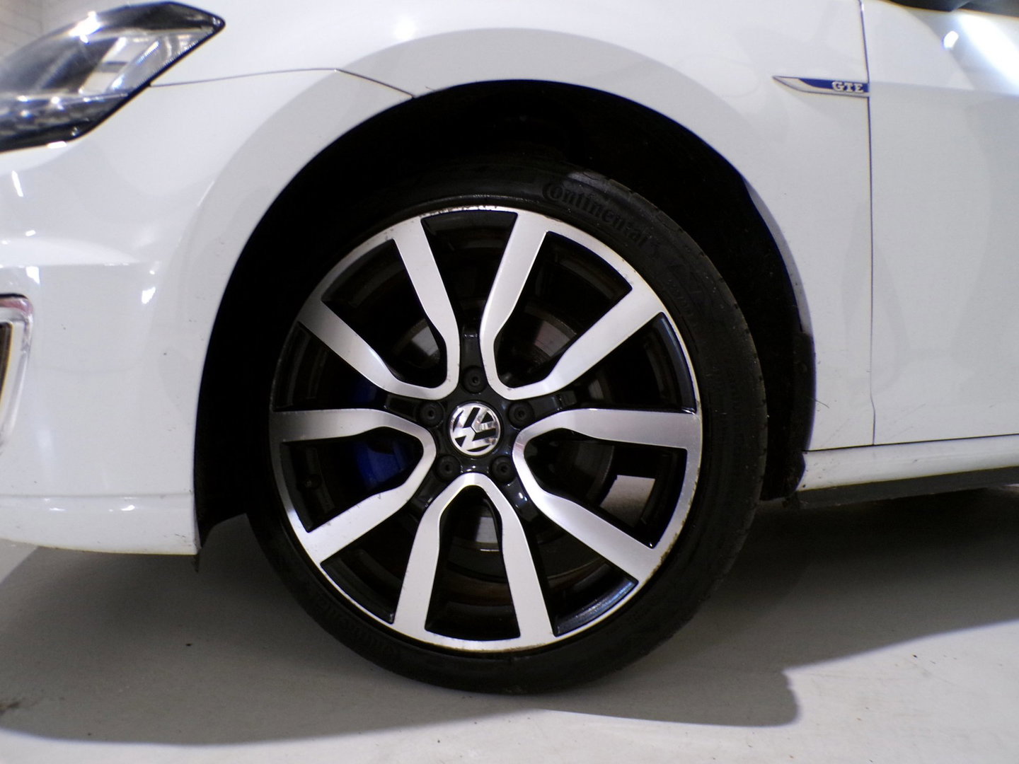 Volkswagen Golf 1.4 TSI GTE "Origineel NL!" Pano Adaptive-cruise Trekhaak Apple-Carplay Android-Auto Camera FULL-LED Garantie