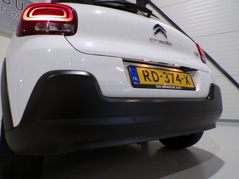 Citroën C3 1.2 PureTech S&S Shine "Origineel NL!" Automaat! Apple-Carplay Android-Auto Achteruitrijcamera Parkeersensoren Garantie