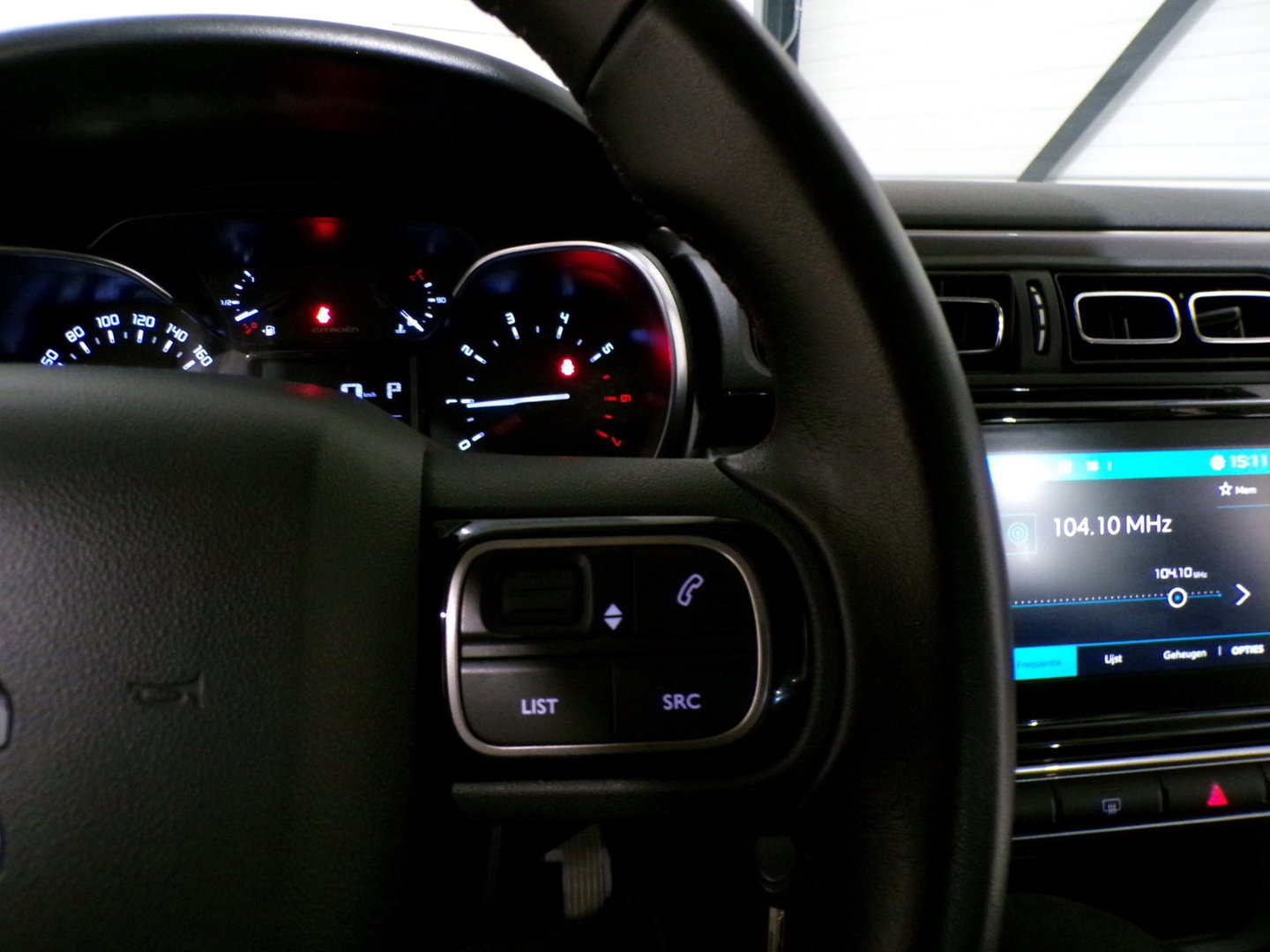 Citroën C3 1.2 PureTech S&S Shine "Origineel NL!" Automaat! Apple-Carplay Android-Auto Achteruitrijcamera Parkeersensoren Garantie