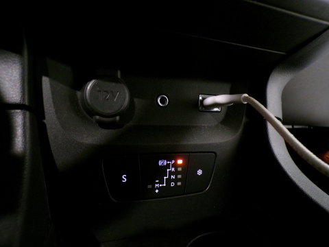 Citroën C3 1.2 PureTech S&S Shine "Origineel NL!" Automaat! Apple-Carplay Android-Auto Achteruitrijcamera Parkeersensoren Garantie