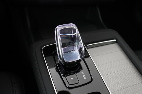 Volvo XC90 T8 Ultra Black Edition | Luchtvering | Trekhaak | Head-Up | 360° Camera | Panoramadak