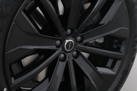 Volvo XC90 T8 Ultra Black Edition | Luchtvering | Trekhaak | Head-Up | 360° Camera | Panoramadak