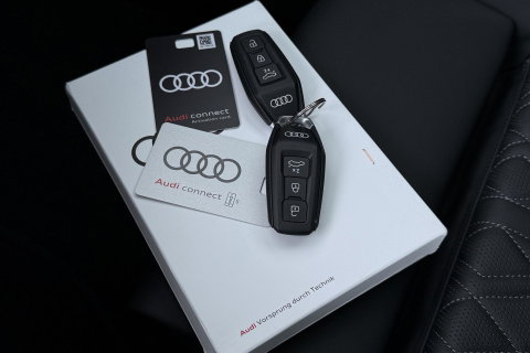 Audi Q5 2.0 TFSI e-hybrid Quattro S edition Competition | Panoramadak | 21 inch | Trekhaak