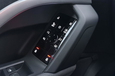 Audi Q5 2.0 TFSI e-hybrid Quattro S edition Competition | Panoramadak | 21 inch | Trekhaak