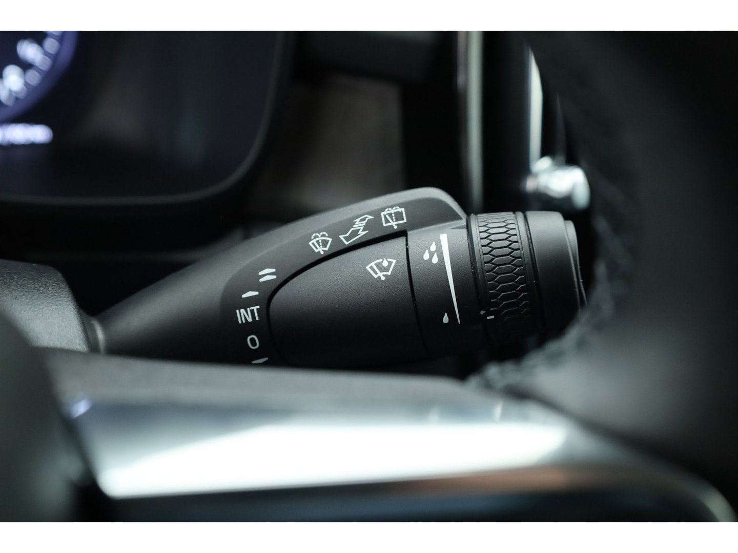 Volvo XC40 1.5 T5 Plug-in hybrid Plus Bright | Facelift | Vol Leder | Adaptieve Cruise | H&K Audio | Camera |