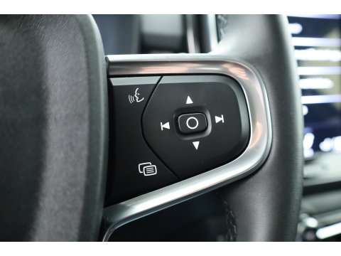 Volvo XC40 1.5 T5 Plug-in hybrid Plus Bright | Facelift | Vol Leder | Adaptieve Cruise | H&K Audio | Camera |
