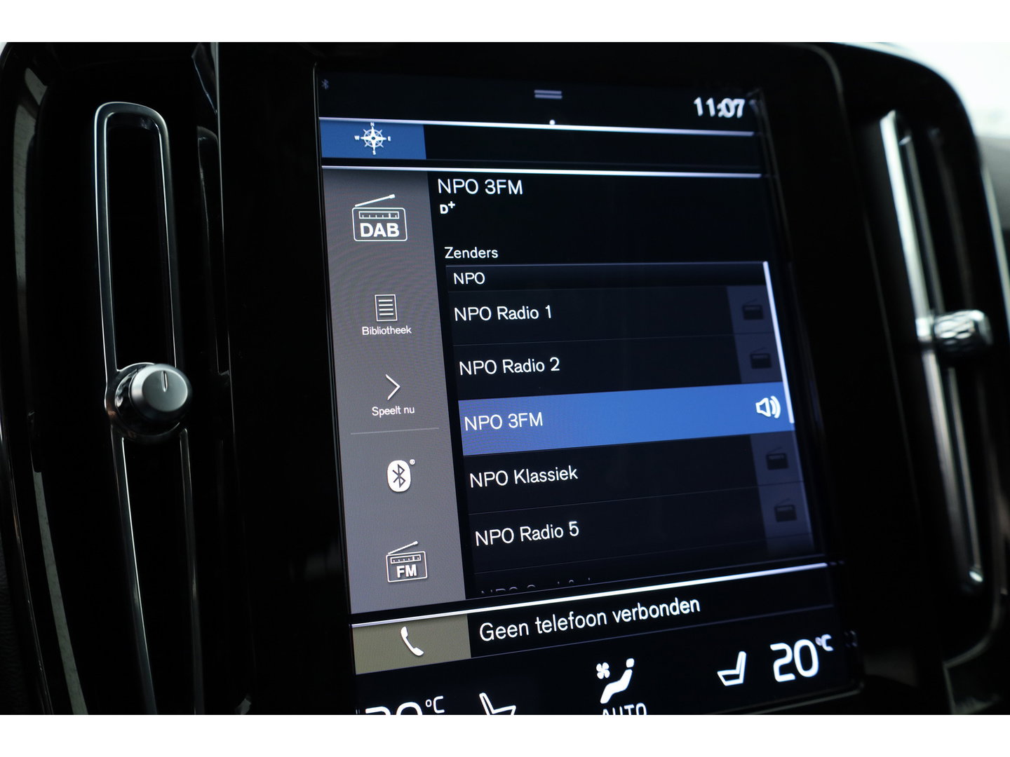 Volvo XC40 1.5 T5 Plug-in hybrid Plus Bright | Facelift | Vol Leder | Adaptieve Cruise | H&K Audio | Camera |