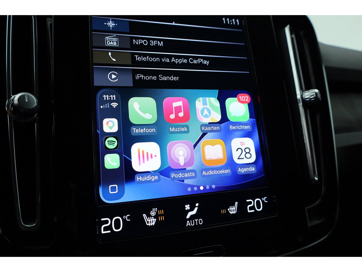 Volvo XC40 1.5 T5 Plug-in hybrid Plus Bright | Facelift | Vol Leder | Adaptieve Cruise | H&K Audio | Camera |