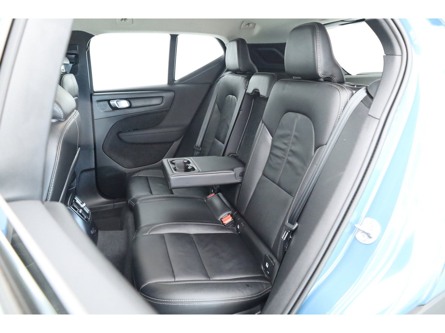 Volvo XC40 1.5 T5 Plug-in hybrid Plus Bright | Facelift | Vol Leder | Adaptieve Cruise | H&K Audio | Camera |