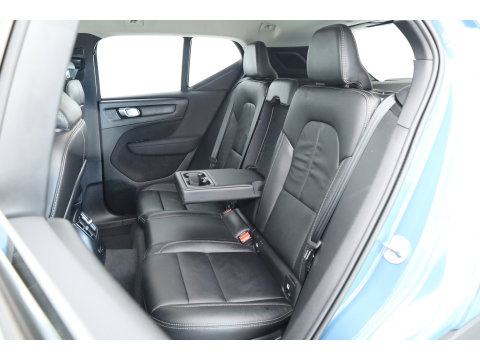 Volvo XC40 1.5 T5 Plug-in hybrid Plus Bright | Facelift | Vol Leder | Adaptieve Cruise | H&K Audio | Camera |