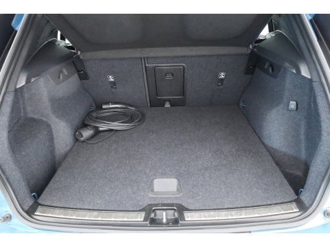 Volvo XC40 1.5 T5 Plug-in hybrid Plus Bright | Facelift | Vol Leder | Adaptieve Cruise | H&K Audio | Camera |